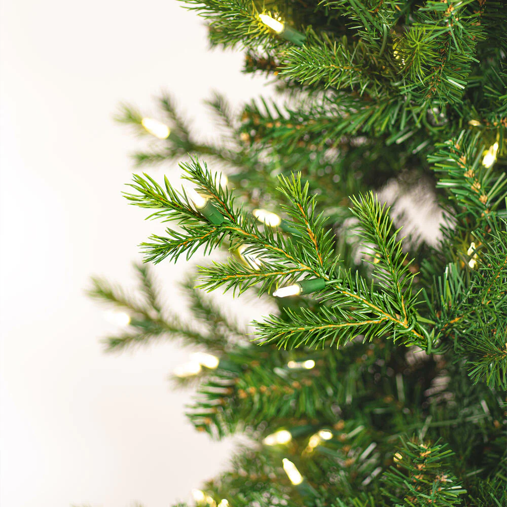 5'6"Hx32"W PE Pencil Moutauk Pine Artificial Christmas Tree, LED Pre-Lit -Green - Image 2