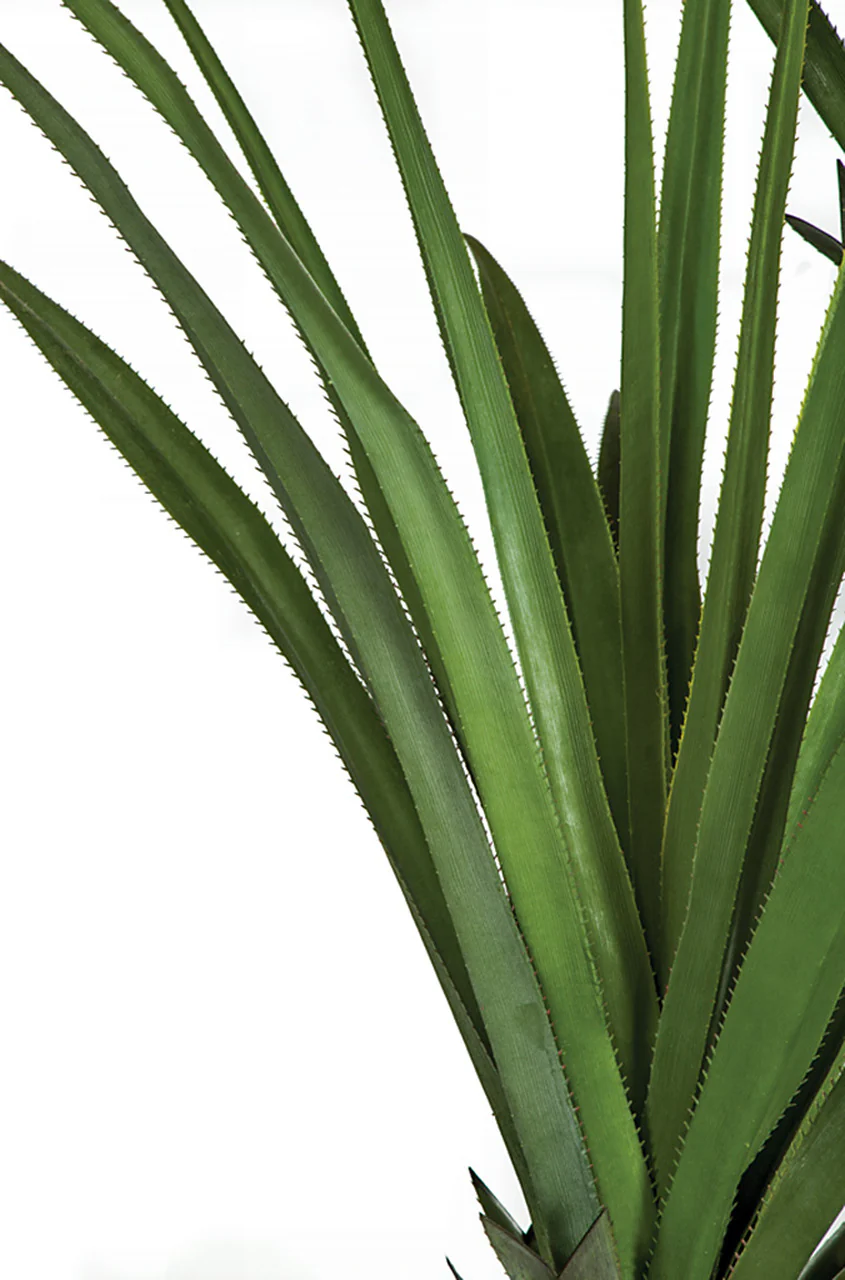 8' Outdoor UV-Resistant Artificial Pandanus Tree w/Pot -Green - Image 3