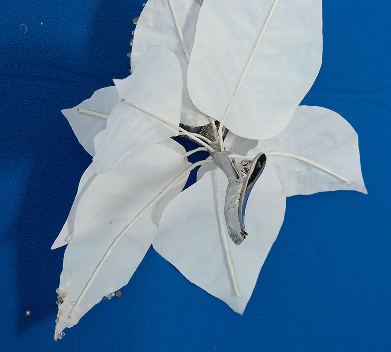 9" Iridescent Silk Poinsettia Clip-On Flower -White/Silver (Pack of 12) - Image 2