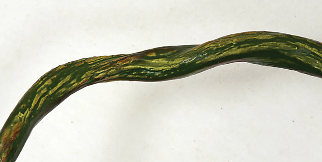 9'6" Artificial Twisted Twig Vine -Green/Brown (Pack of 2) - Image 3
